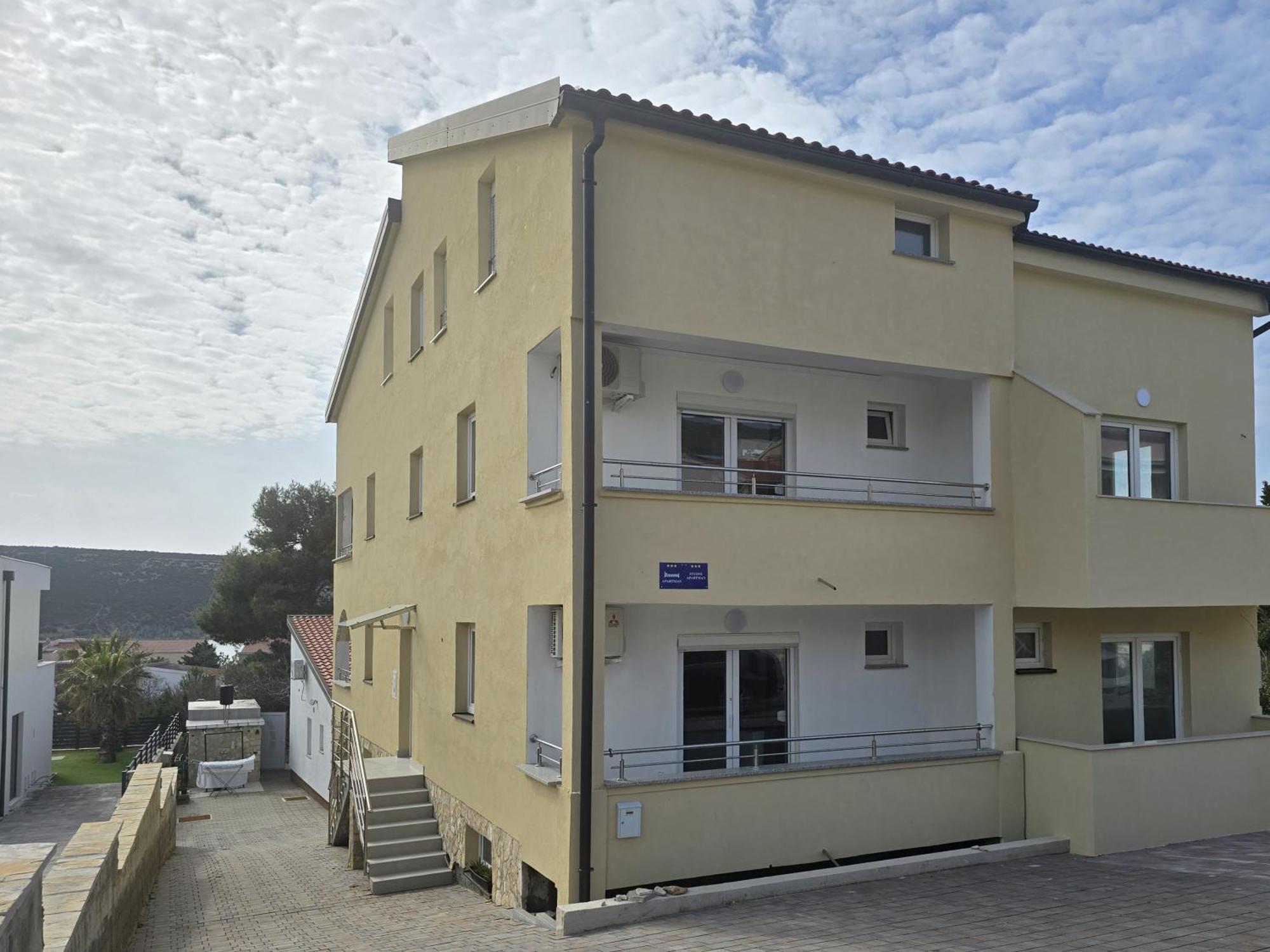 Apartments Antonia - S. Novalja Stara Novalja Eksteriør bilde
